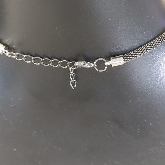 Women's Black Woven Mesh Necklace with Spaced Diamond Cut Beads - Small - NWOT - Picture 7 of 8